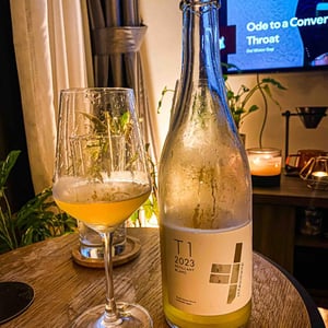 Petillant Blanc - Domaine Yui - ドメーヌユイ - tetsuya-sugiyama-aya-sugiyama