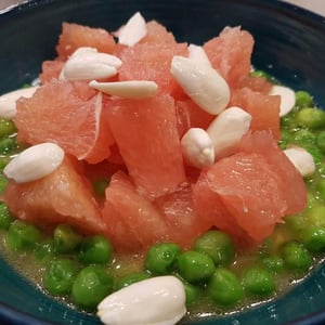 Petits Pois Au Beurre Demi-Sel, Pamplemousse Rose, Amandes Fraîches - Aymé Vadim - 510487