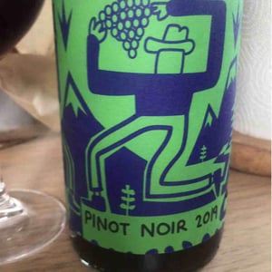 Pinot Noir - Noita Winery - Simon McCabe 