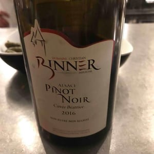 Domaine Christian Binner - Christian Binner et son équipe - Pinot Noir Cuvée Béatrice