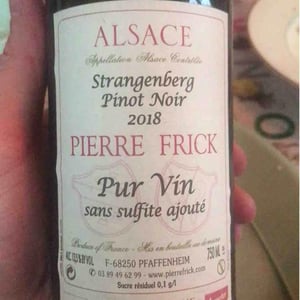 Domaine Pierre Frick - Jean-Pierre, Chantal et Thomas Frick - Strangenberg Pinot Noir