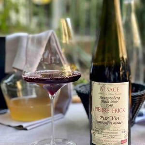 Domaine Pierre Frick - Jean-Pierre, Chantal et Thomas Frick - Strangenberg Pinot Noir