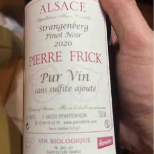 Strangenberg Pinot Noir - Domaine Pierre Frick - jean-pierre-chantal-et-thomas-frick -2022
