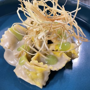 Plina Di Coda Alla Vaccinara, Topinambur, Gel Di Sedano - Osteria del Posto - 636333