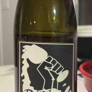 Poing Levé - Domaine in Black - Lambert Spielmann 