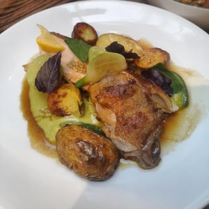 Poulet En Deux Façons - Bistrot Populus - 804619