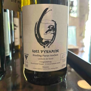Pyramide Purus - Weingut Trossen - rita-rudolf-trossen