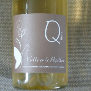 Q Blanc - La Vrille et le Papillon - Géraldine & Méryl Croizier 