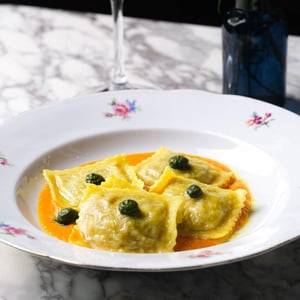 Raviolo Ai Funghi Porcini E Zucca - La Santeria - 457291