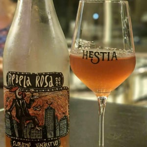 Rebela Rosa - Slobodné Vinárstvo - Majer Zemianske Sady - Michal Kuropka, Agnes Lovecká, Katarína Kuropková 