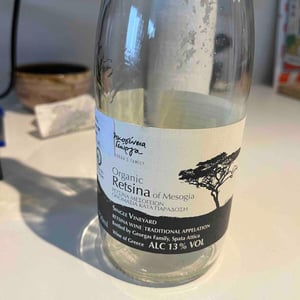 Retsina Mesogion black label - Georgas Family - Dimitris Georgas -2021