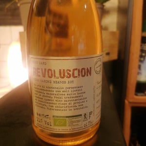Revoluscion - Tenuta Ca’ Sciampagne - Leonardo Cossi, Paola Grillo 