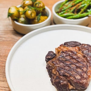 Rib Eye | Poland - Mucca Steak&Wine - 805864
