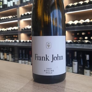 Riesling trocken - Frank John - Das Hirschhorner Weinkontor - John Familie 