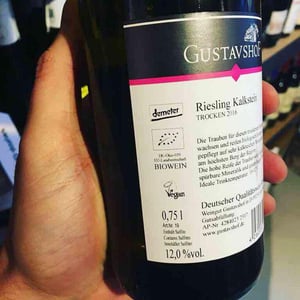 Riseling Kalkstein Trocken - Gustavshof - andreas-roll