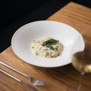 Risotto With Fresh Asparagus - Vinzenz - zum feinen Wein - 665210