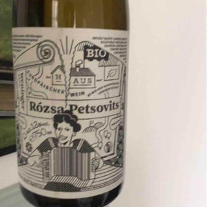 Rózsa Petsovits - Weingut Weninger (Austria) / Weninger Pincészet (Hungary) - franz-weninger