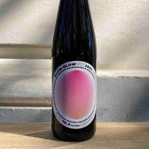 Rot - GLOW GLOW - Weingut Baumberger - pauline-carl-baumberger