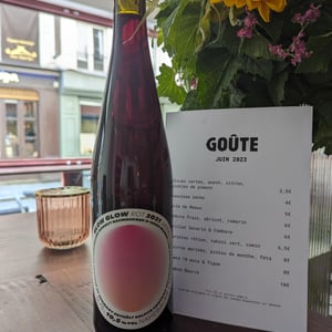 Rot - GLOW GLOW - Weingut Baumberger - pauline-carl-baumberger