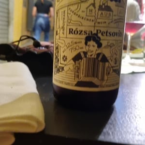 Rózsa Petsovits - Weingut Weninger (Austria) / Weninger Pincészet (Hungary) - Franz Weninger 
