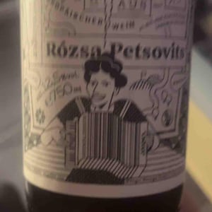 Rózsa Petsovits - Weingut Weninger (Austria) / Weninger Pincészet (Hungary) - Franz Weninger 