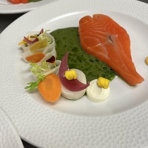 Saumon D’Isigny, Jus D’Oseille - Les Brigittines - 700397