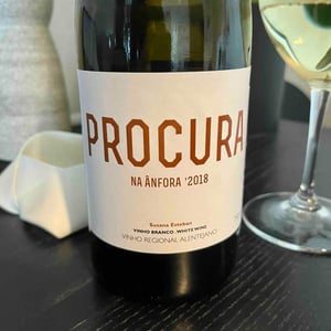 Procura na ânfora branco - Susana Esteban - susana-esteban -2018