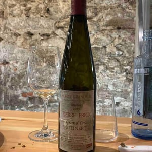 Steinert Riesling - Domaine Pierre Frick - Jean-Pierre, Chantal et Thomas Frick 