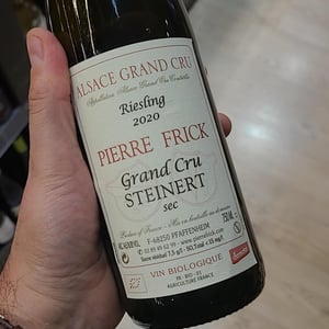 Steinert Riesling - Domaine Pierre Frick - jean-pierre-chantal-et-thomas-frick
