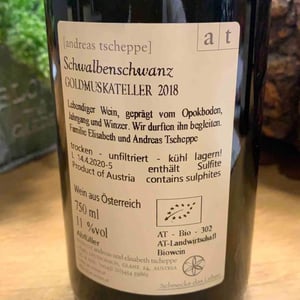 Schwalbenschwanz - Muskateller Maischevergoren - Weingut Andreas & Elisabeth Tscheppe - Andreas & Elisabeth Tscheppe 