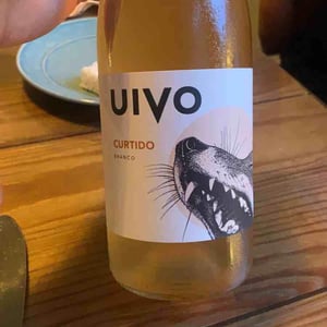 Uivo Curtido - Folias de Baco - Tiago Sampaio 