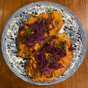 Tartines D’Effiloché De Cochon Sauce Bbq 😎 - Le Moderne - 784564