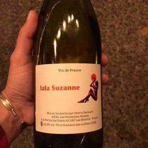 Tata Suzanne - Ferme De Conon - Les Bouteilles Russes - cedric-bernard-et-roxane-rigault