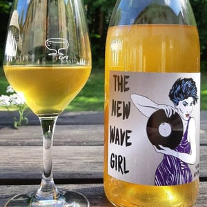 The New Wave Girl 2017