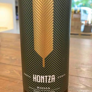 Hontza Zuria - Viñedos Hontza - Alice Bridoux et Iker Garcia 