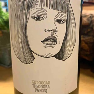 Gut Oggau - Stephanie & Eduard Tscheppe-Eselböck - Theodora