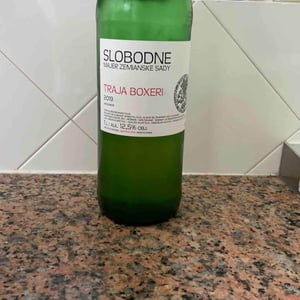 Traja Boxeri - Slobodné Vinárstvo - Majer Zemianske Sady - Michal Kuropka, Agnes Lovecká, Katarína Kuropková 