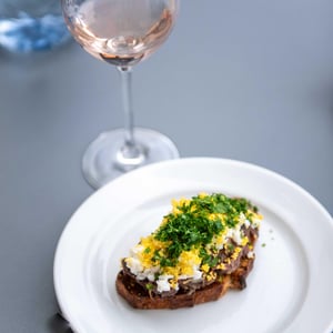 Toast De Foie De Volaille À La Juive - Blossom - 808921