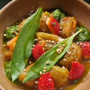 Tomates D'Hiver, Fraises, Pesto Ail Des Ours - Panorama - 600770
