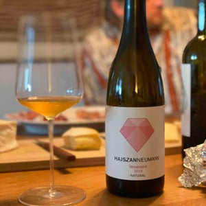 Traminer - Natural - Weingut Hajszan Neumann - Fritz Wieninger 