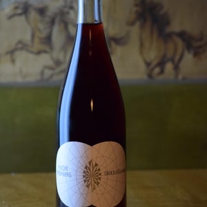 Überschäumend - Weingut Ploder Rosenberg - manuel-ploder-selina-weratschnig