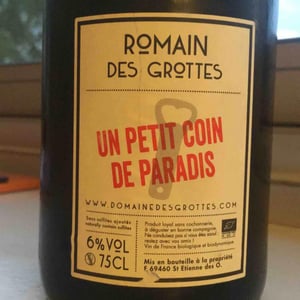 Domaine des Grottes - Romain des Grottes - Un Petit Coin de Paradis
