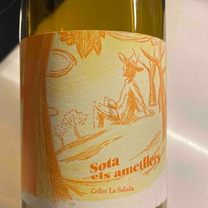 Sota els Ametllers - Celler La Salada - Toni Carbó 