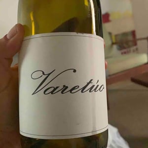 Barranco Oscuro - Manuel & Lorenzo Valenzuela - Varetúo