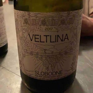 Veltlina - Slobodné Vinárstvo - Majer Zemianske Sady - Michal Kuropka, Agnes Lovecká, Katarína Kuropková 
