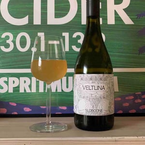 Veltlina - Slobodné Vinárstvo - Majer Zemianske Sady - Michal Kuropka, Agnes Lovecká, Katarína Kuropková 