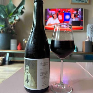 Vino Rosso frizzante - Cantina Giardino - antonio-di-gruttola-daniela-de-gruttola -2019