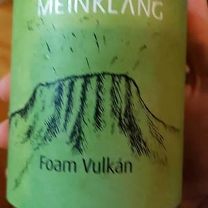 Meinklang - Weingut Michlits - Angela & Werner Michlits - Vulkán