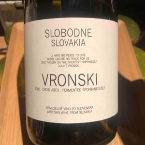 Vronski - Slobodné Vinárstvo - Majer Zemianske Sady - Michal Kuropka, Agnes Lovecká, Katarína Kuropková -2020