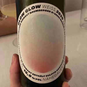 GLOW GLOW - Weingut Baumberger - Pauline & Carl Baumberger - Weiss